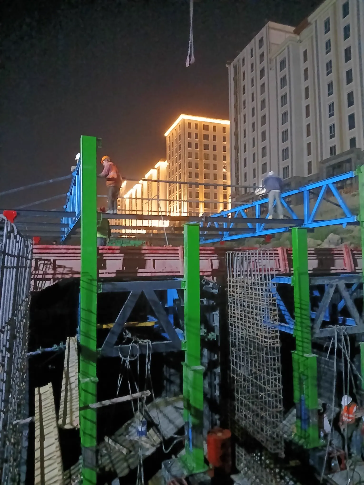 Özbekistan Taşkent metro menfez kalıbı
